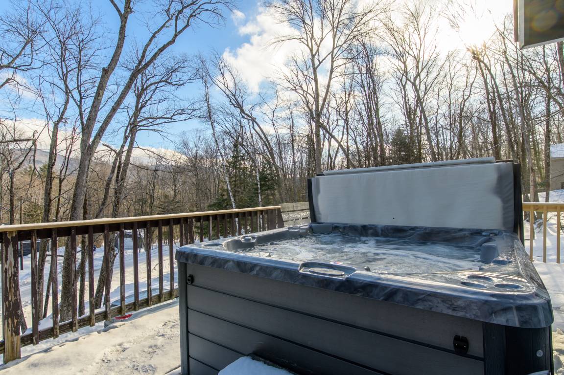 House ∙ 4 Bedrooms ∙ 8 Guests - Killington, VT