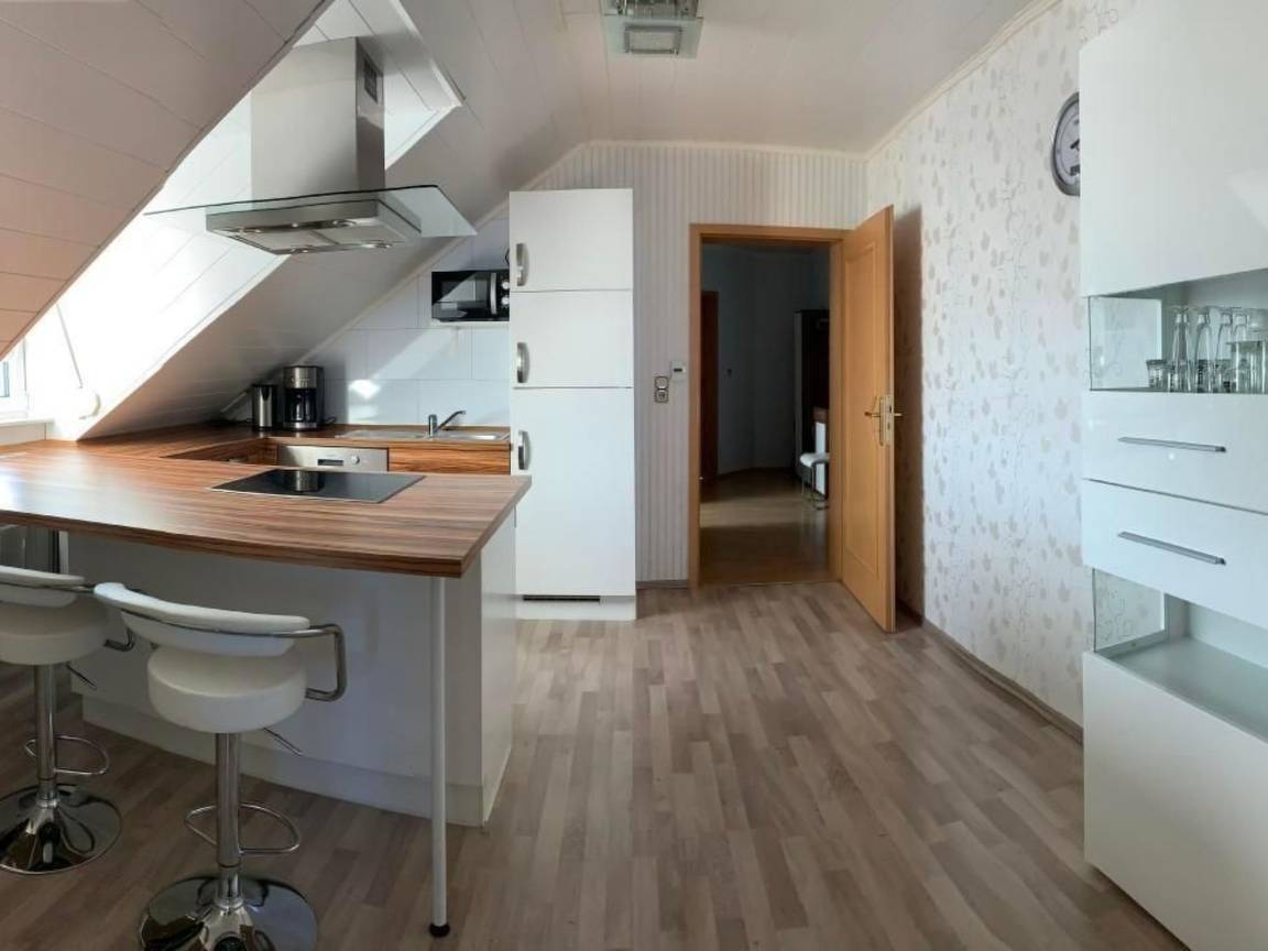 70 M² Ferienwohnung ∙ 1 Schlafzimmer ∙ 3 Gäste - Morbach