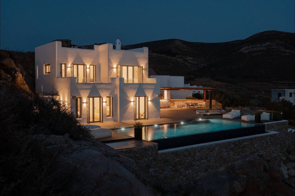 Villa ∙ 5 Habitaciones ∙ 10 Huéspedes - Naxos, Grecia