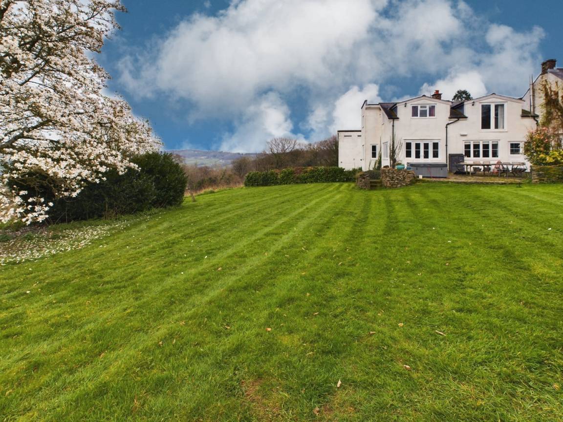 300 M² Maison De Vacances ∙ 6 Chambres ∙ 14 Personnes - Monmouthshire