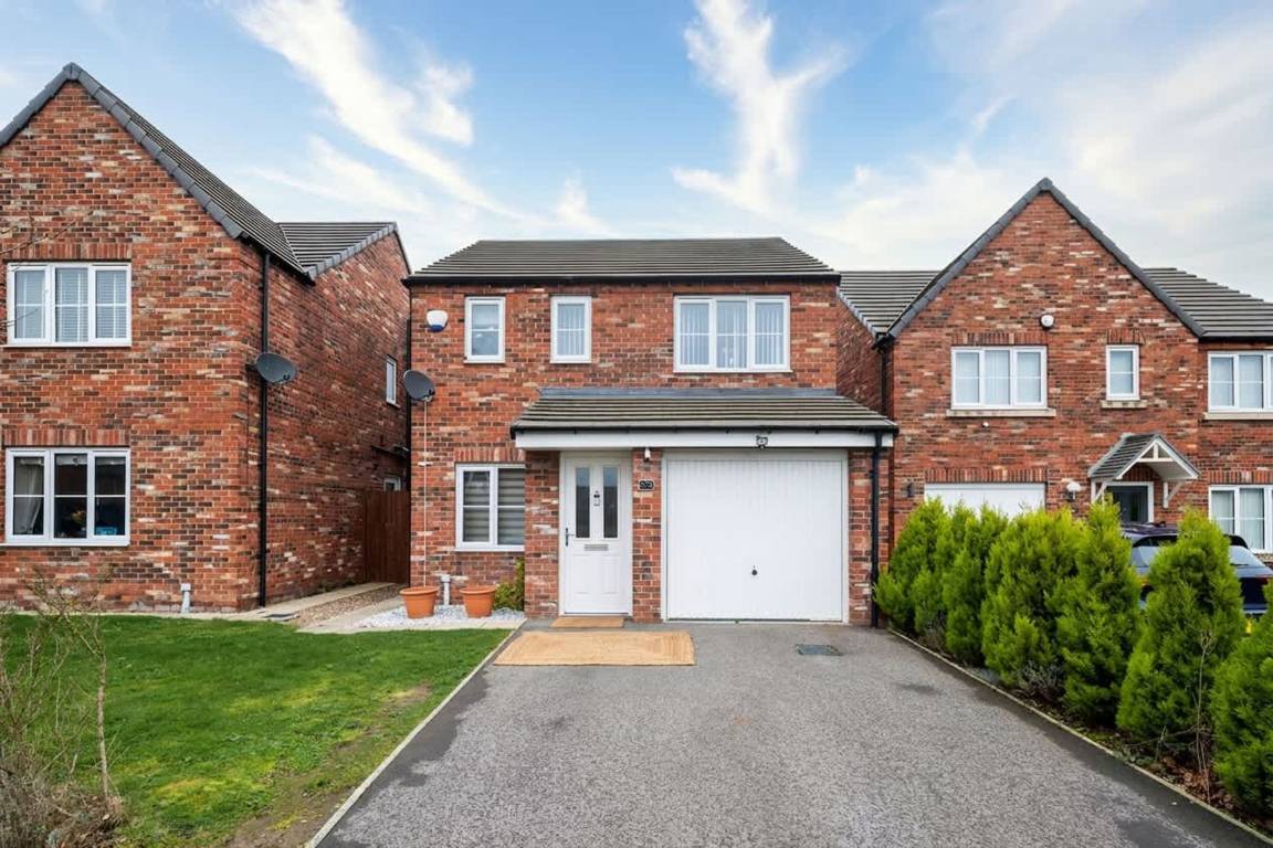 Apartment ∙ 3 Bedrooms ∙ 6 Guests - Doncaster