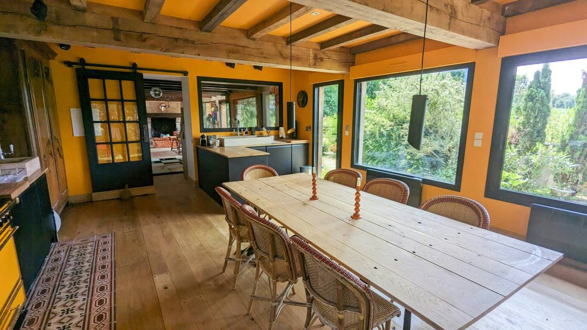 195 M² Huis ∙ 5 Slaapkamers ∙ 10 Gasten - Pont-l'Évêque