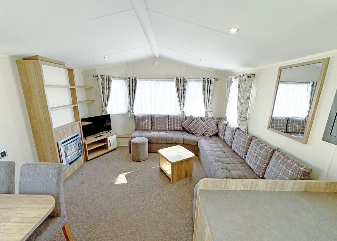 Caravan ∙ 3 Bedrooms ∙ 8 Guests - Burnham-on-Sea