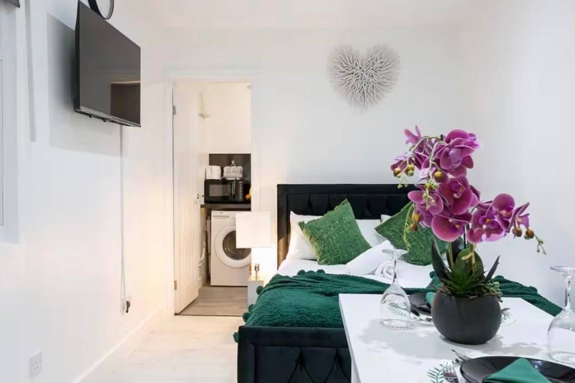 40 M² Studio Flat ∙ 1 Bedroom ∙ 2 Guests - Croydon, UK