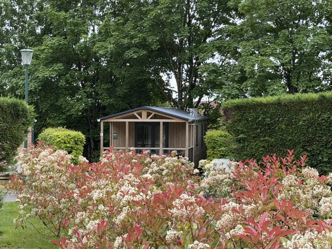 22 M² Camping-unterkunft ∙ 2 Schlafzimmer ∙ 4 Gäste - Divonne-les-Bains