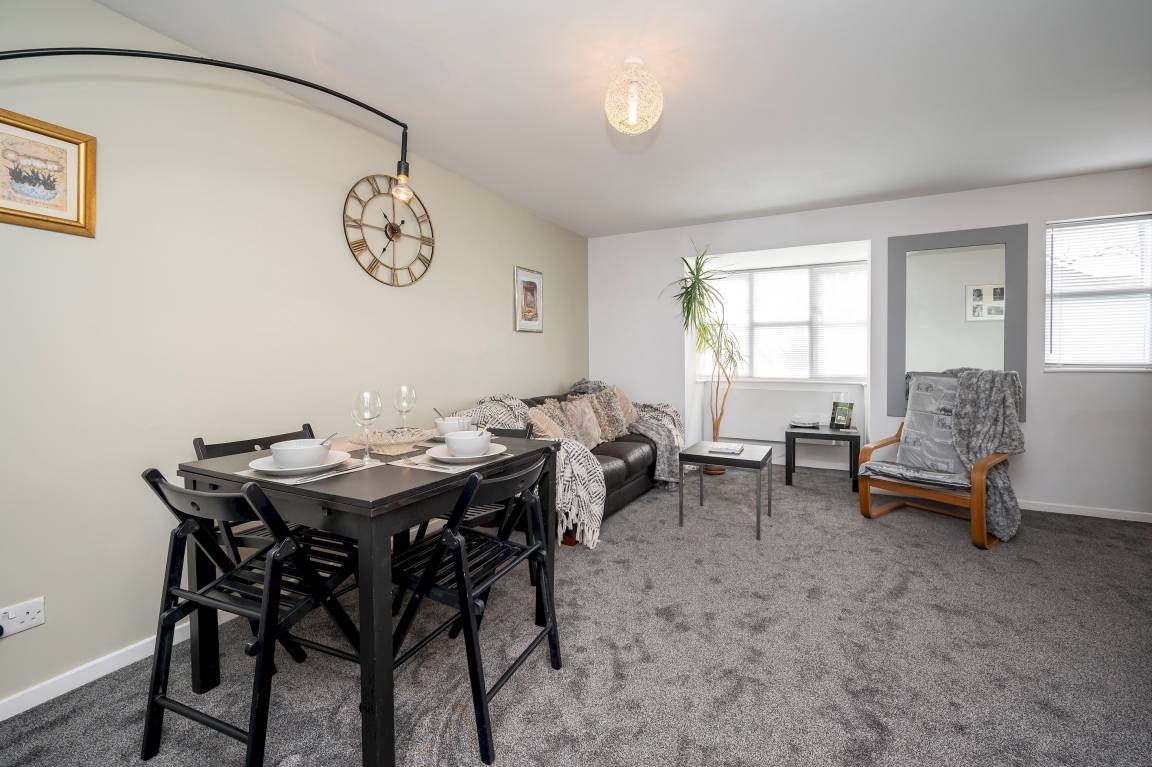 56 M² Apartamento ∙ 2 Habitaciones ∙ 3 Huéspedes - Estación de Canada Water - Londres