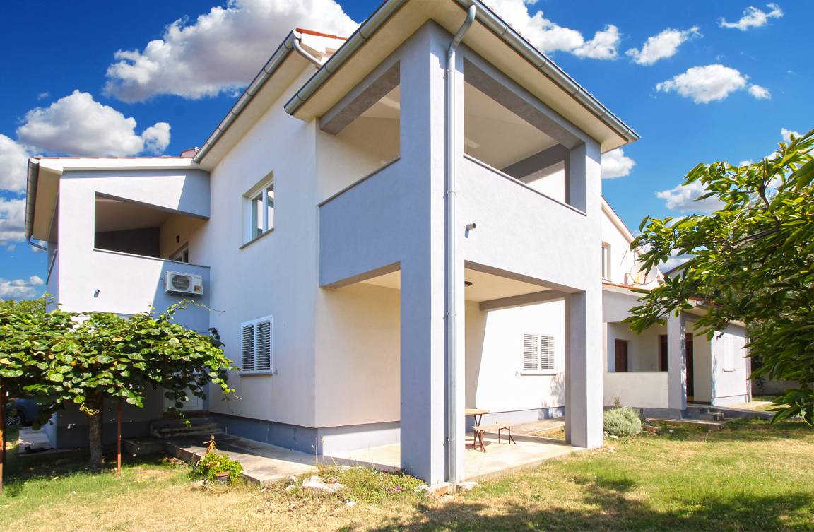 70 M² Apartamento ∙ 2 Habitaciones ∙ 5 Huéspedes - Pula