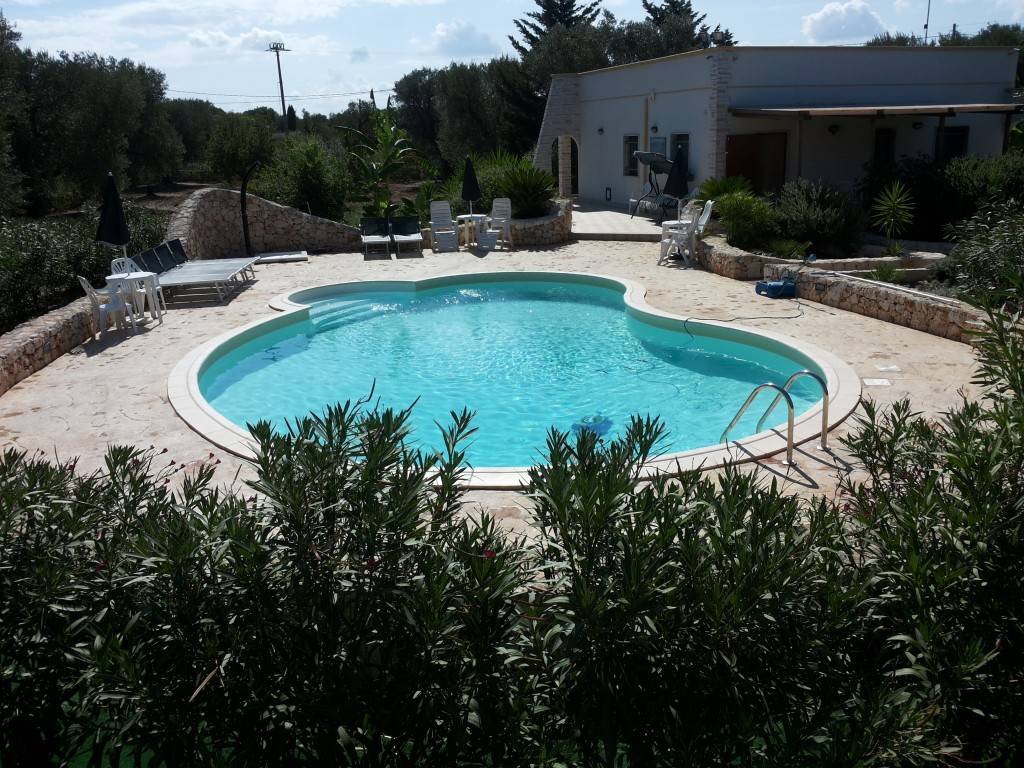 100 M² Villa ∙ 3 Bedrooms ∙ 8 Guests - Mesagne