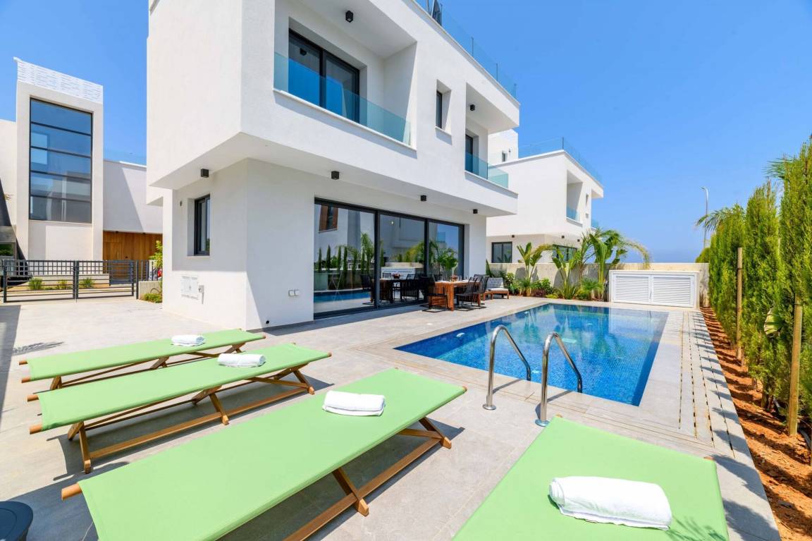 170 M² Apartment ∙ 3 Bedrooms ∙ 6 Guests - Fig Tree
