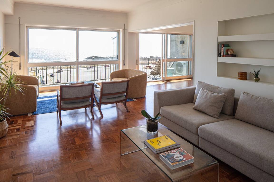 254 M² Ferienwohnung ∙ 4 Schlafzimmer ∙ 9 Gäste - Porto