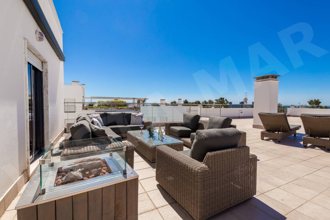 133 M² Apartment ∙ 3 Bedrooms ∙ 6 Guests - Lagos