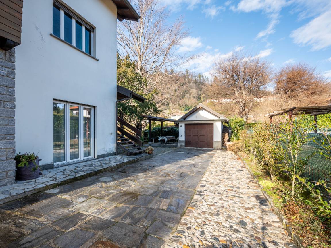 100 M² Appartamento Vacanza ∙ 3 Camere Da Letto ∙ 6 Ospiti - Varese
