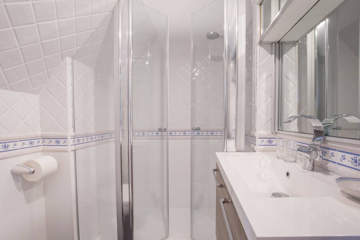 130 m² Ferienwohnung ∙ 3 Schlafzimmer ∙ 6 Gäste – Bild 14