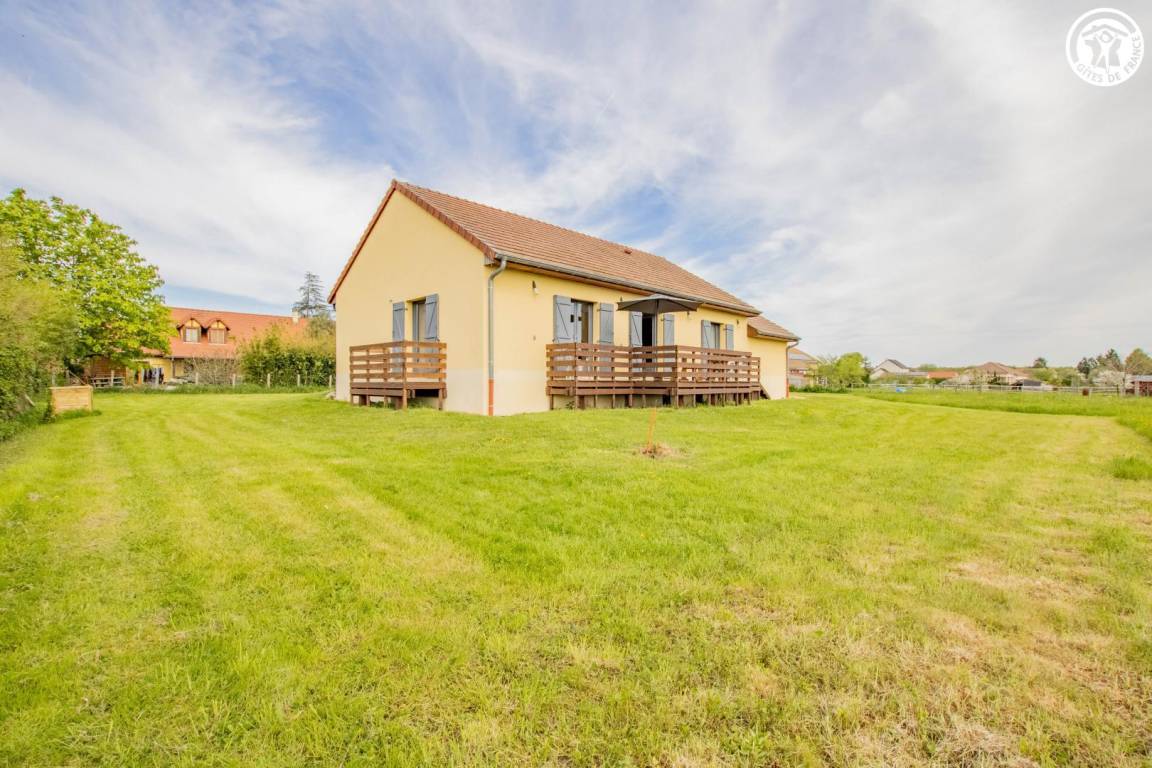 96 m&sup2; G&icirc;te 2 Schlafzimmer 4 G&auml;ste