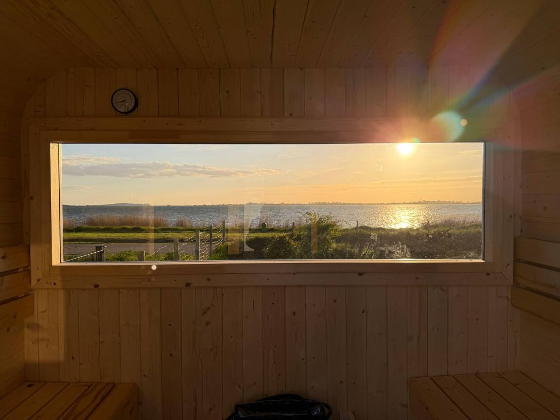 77 m&sup2; Ferienwohnung 2 Schlafzimmer 4 G&auml;ste