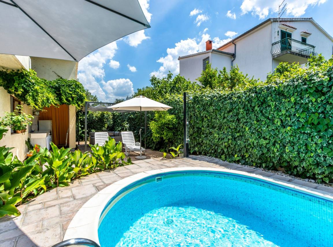 55 M² Hus ∙ 2 Sovrum ∙ 4 Gäster - Šibenik