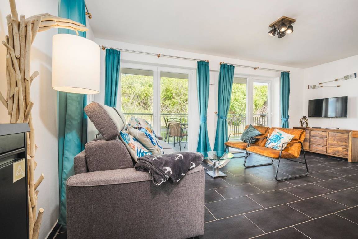 79 M² Ferienwohnung ∙ 2 Schlafzimmer ∙ 6 Gäste - Wangerland