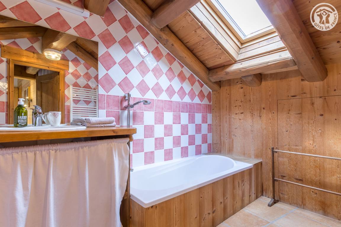 131 m² Gîte ∙ 4 Schlafzimmer ∙ 8 Gäste – Bild 17