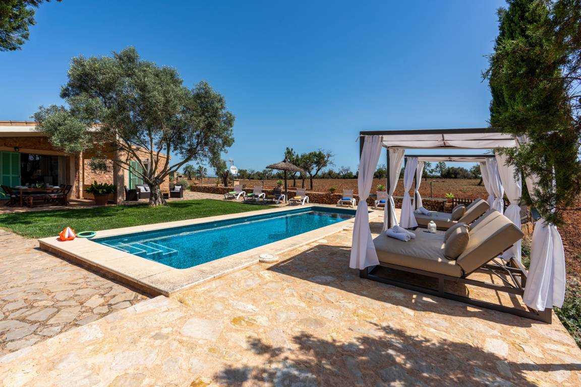 143 M² Casa De Campo ∙ 3 Habitaciones ∙ 6 Huéspedes - Manacor