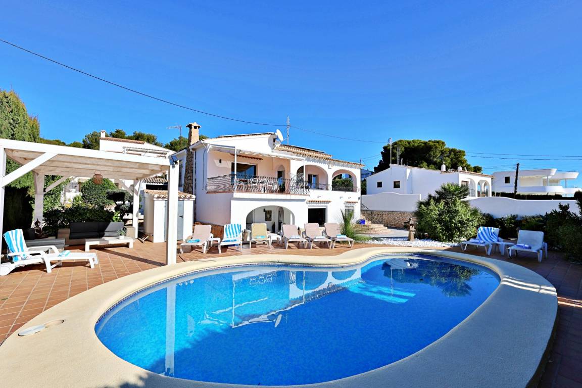 250 M² Villa ∙ 5 Bedrooms ∙ 10 Guests - Benissa