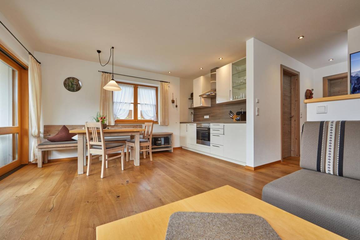 75 M² Apartment ∙ 2 Bedrooms ∙ 4 Guests - Oberammergau