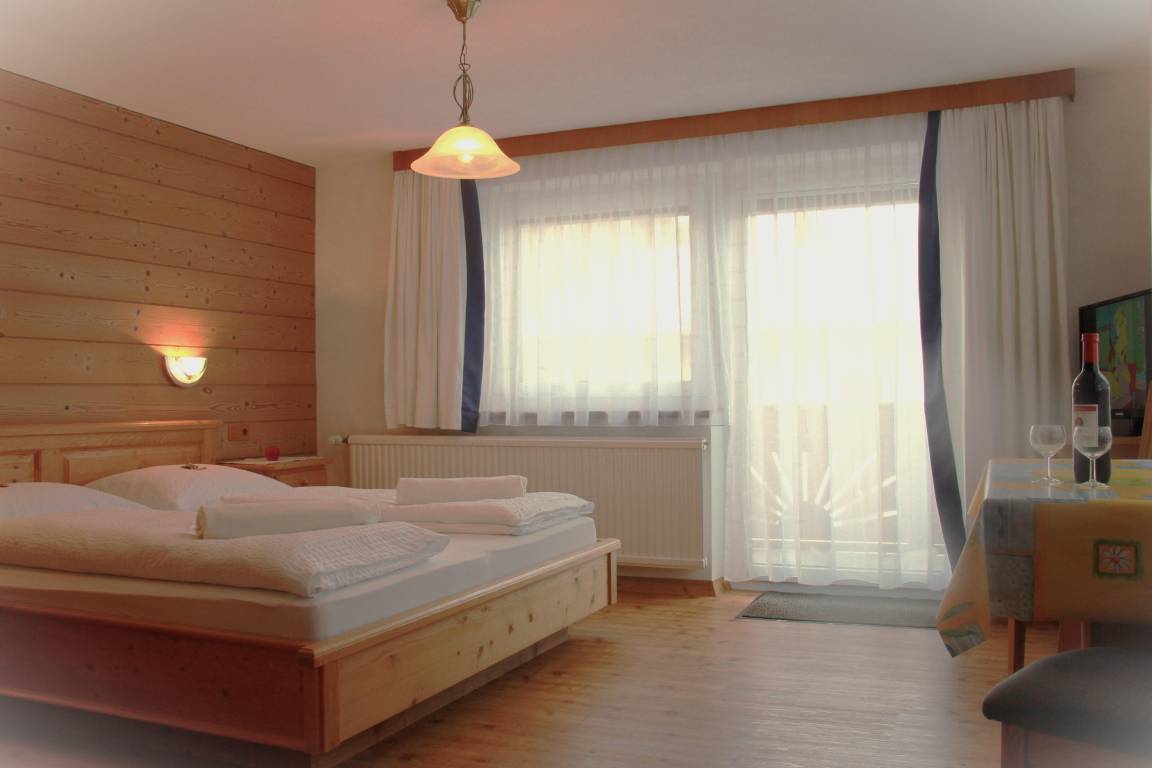 20 M² Hotel ∙ 1 Habitación ∙ 2 Huéspedes - Steeg