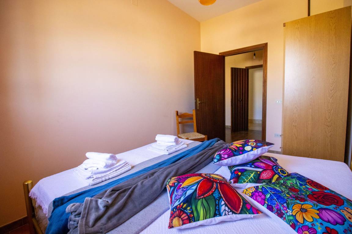 80 m² Unterkunft ∙ 2 Schlafzimmer ∙ 6 Gäste – Bild 26