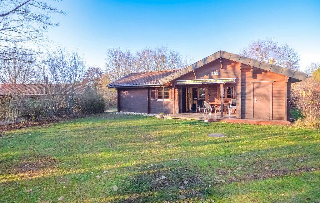 76 M² Ferienhaus ∙ 3 Schlafzimmer ∙ 6 Gäste - Hayingen