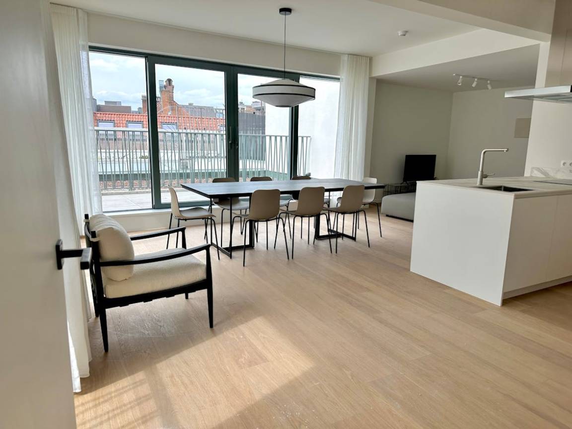 117 M² Apartamento ∙ 3 Habitaciones ∙ 6 Huéspedes - Antwerp