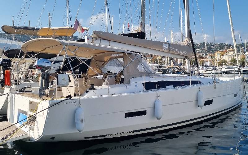 13 M² Péniche ∙ 2 Chambres ∙ 4 Personnes - Cannes