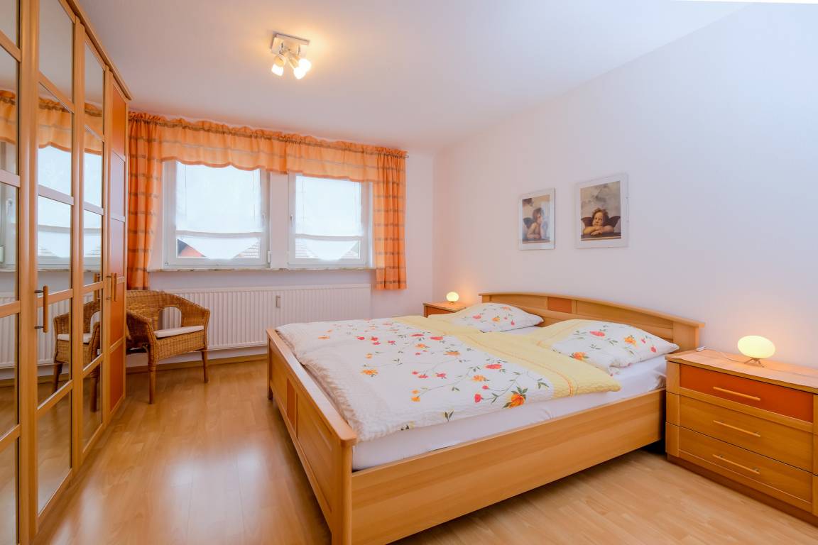 100 m² Ferienwohnung ∙ 3 Schlafzimmer ∙ 6 Gäste – Bild 6