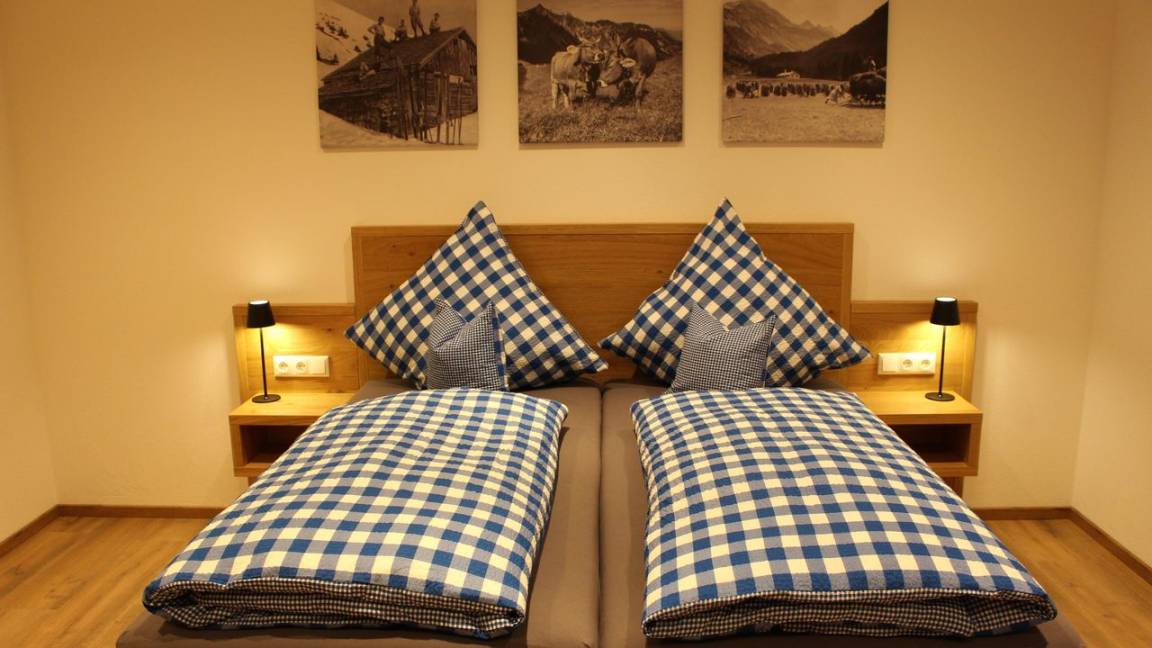 106 M² Ferienwohnung ∙ 2 Schlafzimmer ∙ 5 Gäste - Fischen im Allgäu