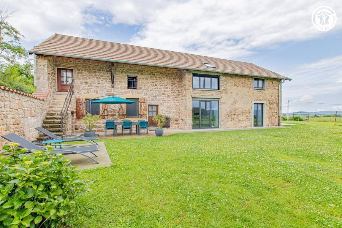 131 m&sup2; G&icirc;te 3 Schlafzimmer 6 G&auml;ste