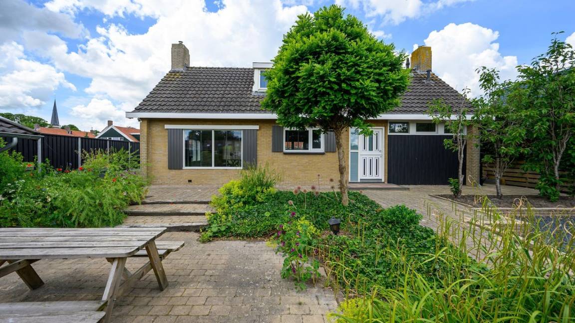 117 M² Ferienhaus ∙ 2 Schlafzimmer ∙ 4 Gäste - Lemmer