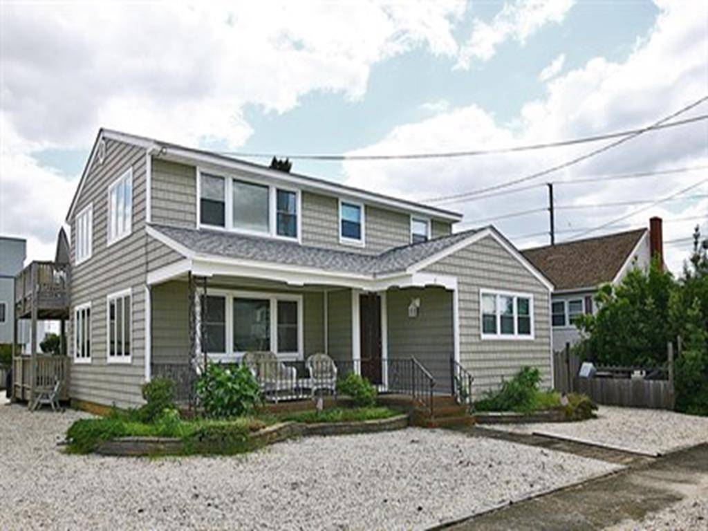 House ∙ 3 Bedrooms ∙ 8 Guests - Long Beach Island, NJ