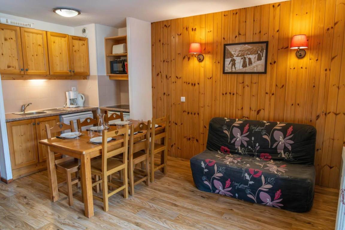 42 m² Ferienwohnung ∙ 1 Schlafzimmer ∙ 6 Gäste – Bild 2