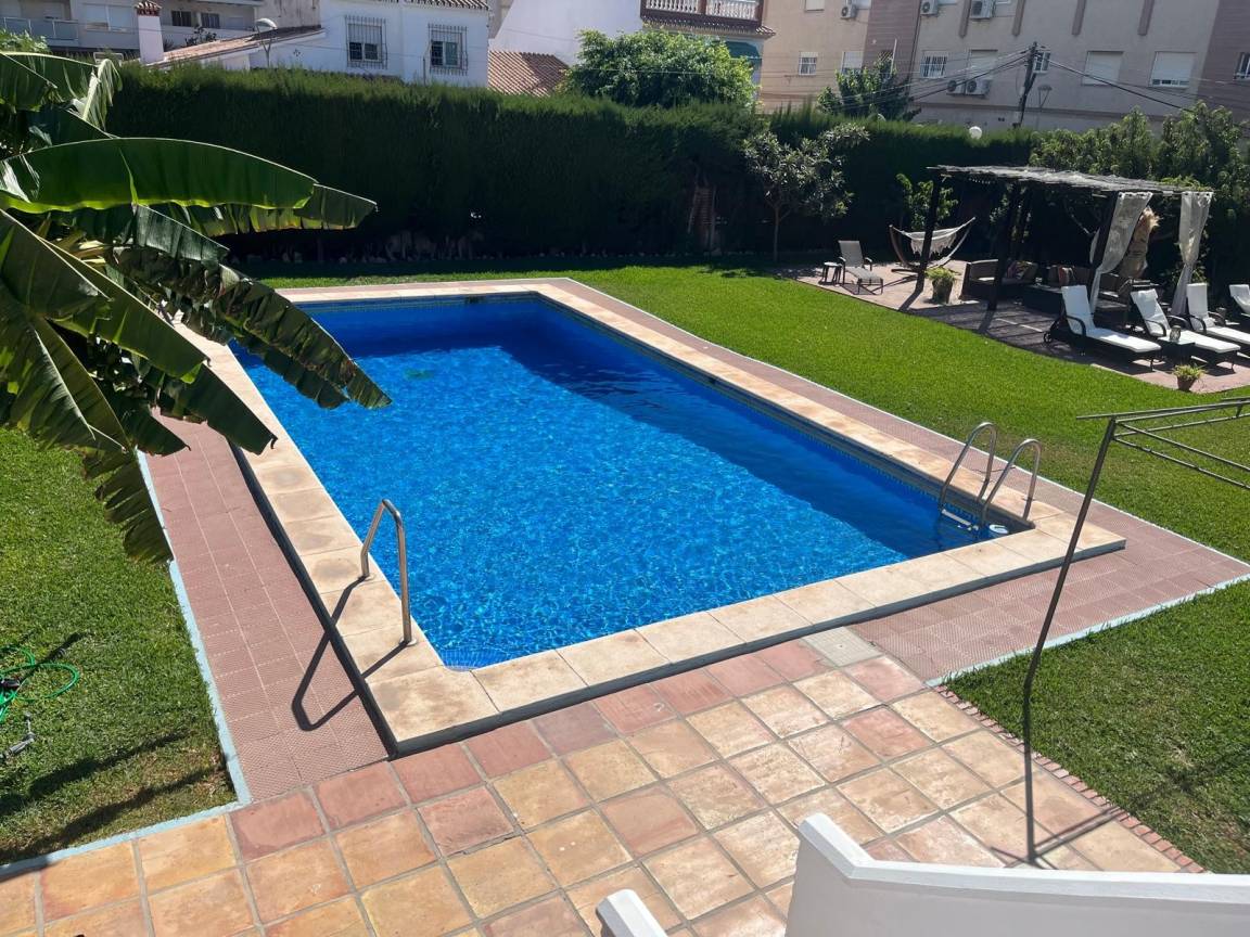 330 M² Villa ∙ 4 Schlafzimmer ∙ 10 Gäste - Rincón de la Victoria