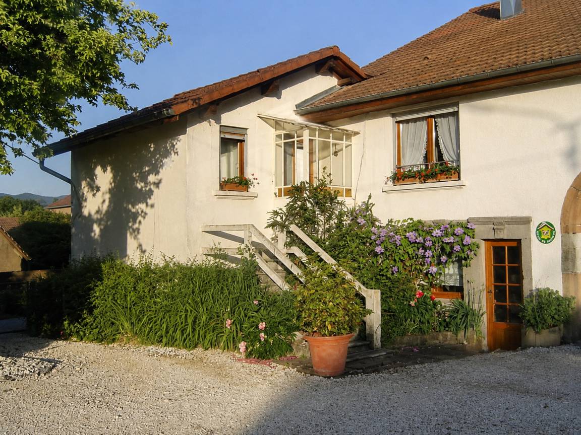 93 M² Cottage ∙ 3 Bedrooms ∙ 6 Guests - Alps