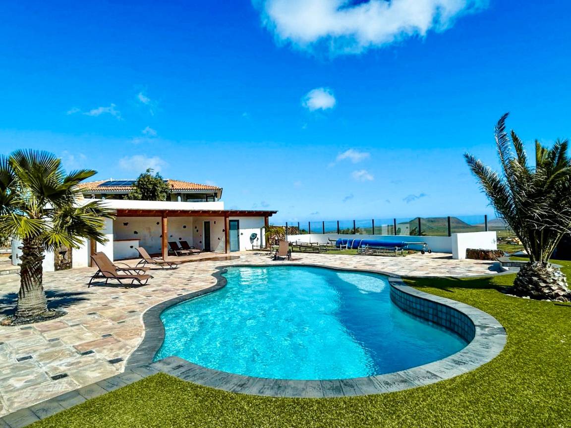 120 M² Villa ∙ 3 Slaapkamers ∙ 6 Gasten - El Cotillo