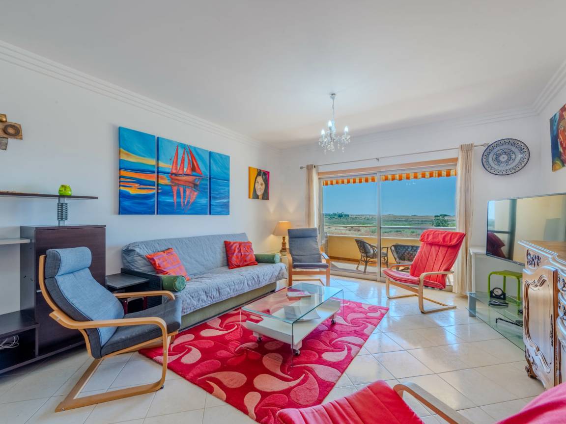 109 M² Apartamento ∙ 2 Habitaciones ∙ 4 Huéspedes - Armação de Pêra