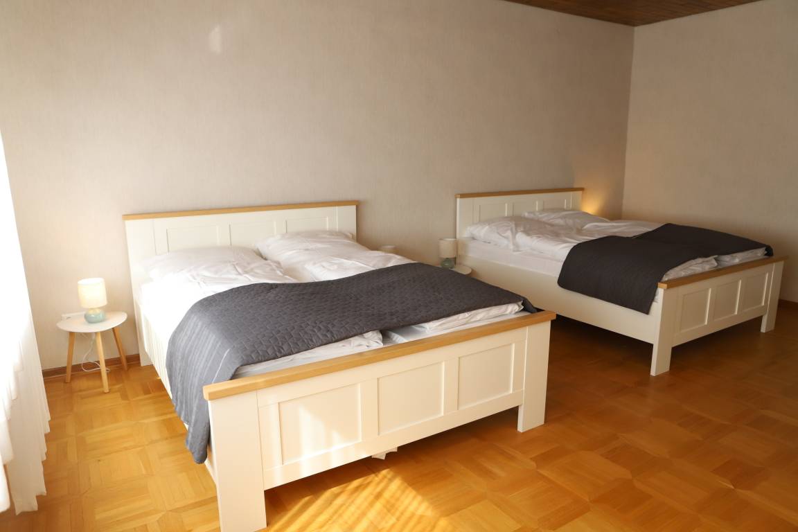 300 m² Ferienhaus ∙ 7 Schlafzimmer ∙ 20 Gäste – Bild 15