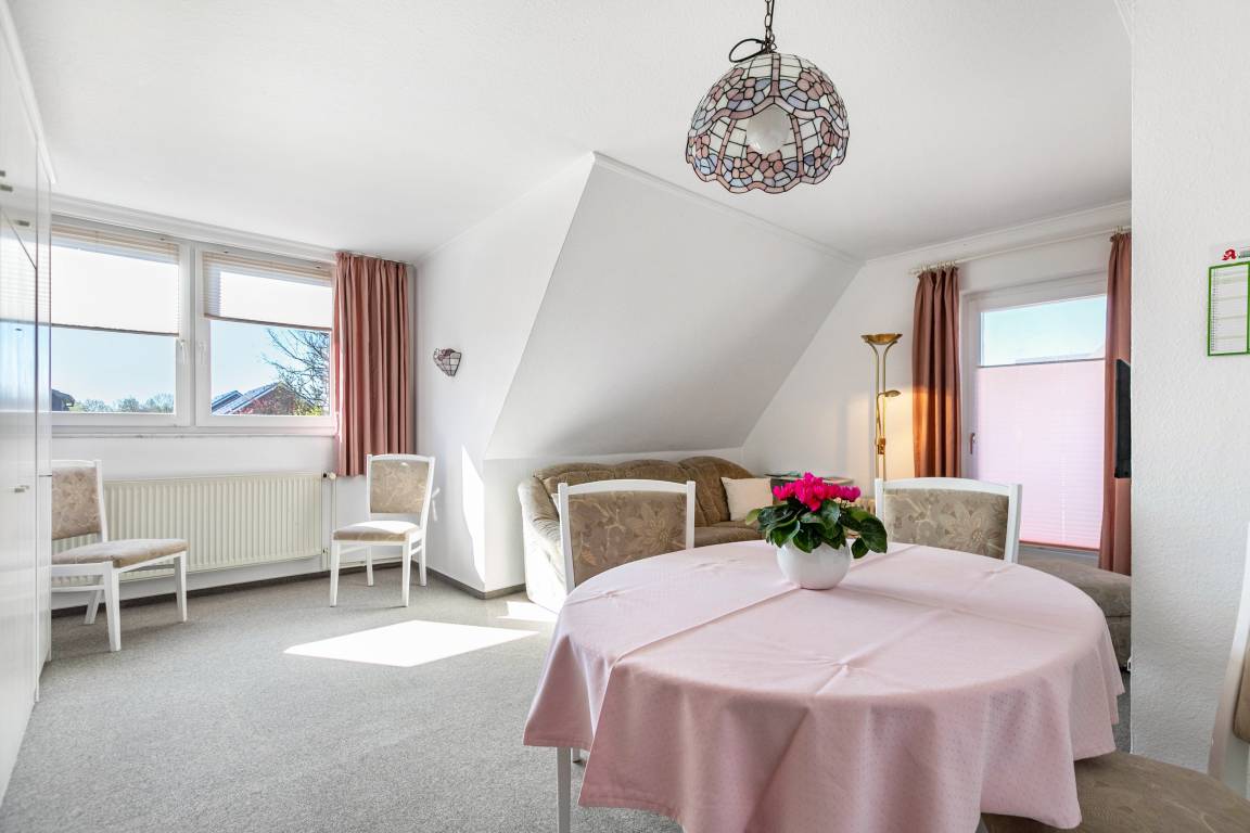 65 M² Ferienwohnung ∙ 3 Schlafzimmer ∙ 6 Gäste - Westerdeichstrich