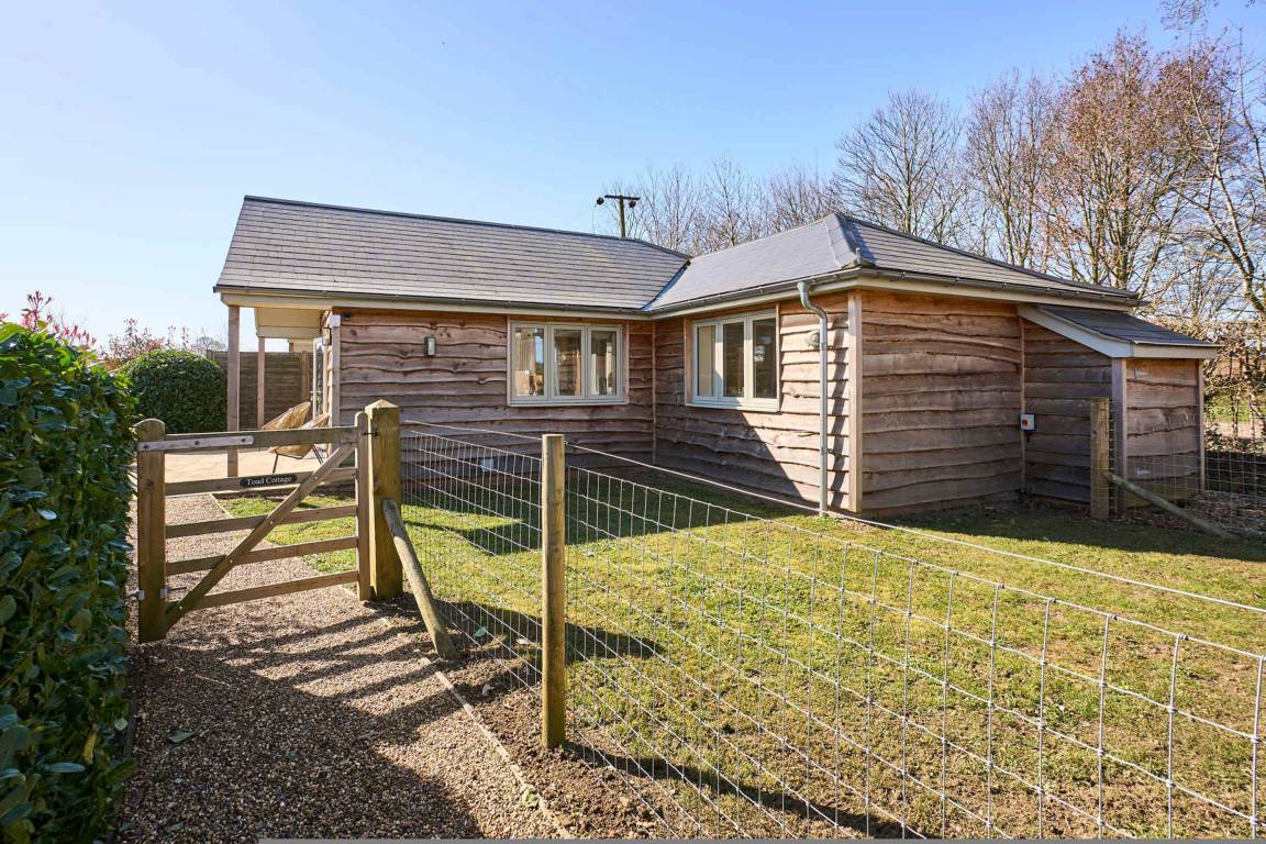 Apartment ∙ 2 Bedrooms ∙ 4 Guests - Norwich