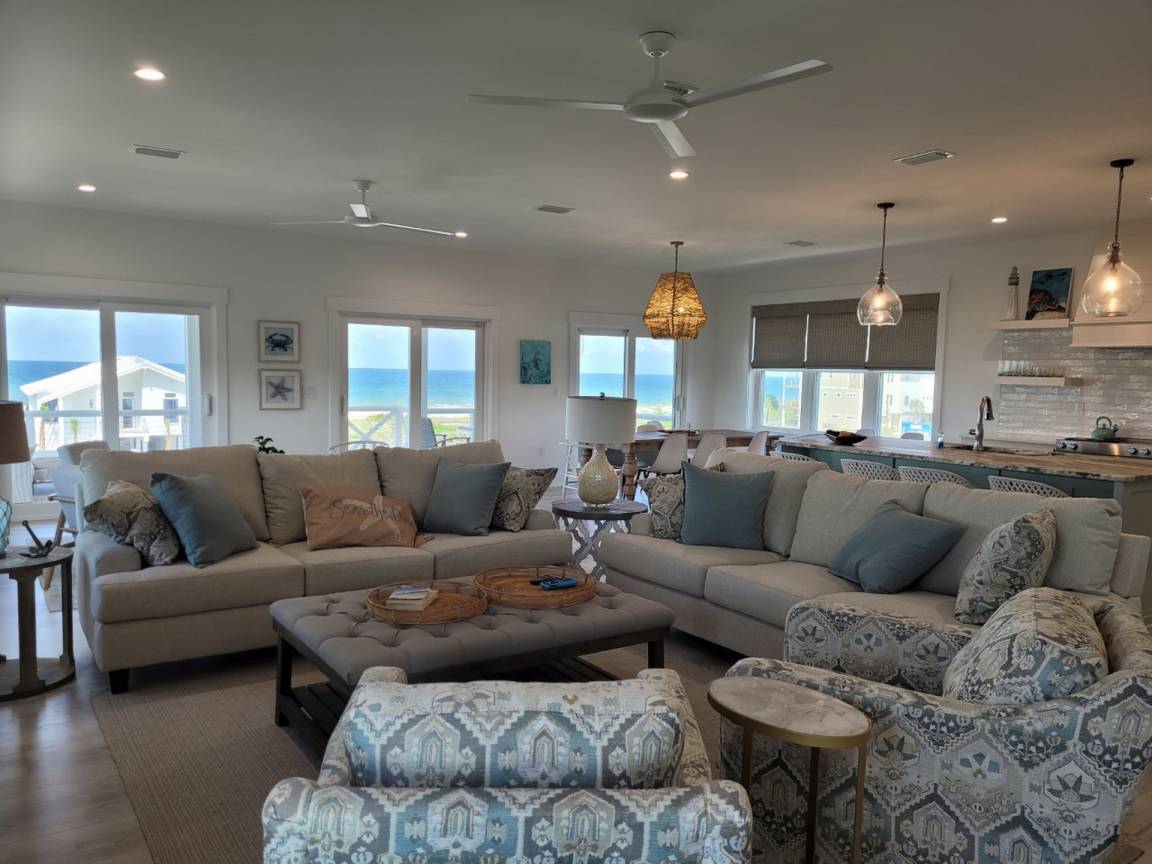 Casa ∙ 6 Quartos ∙ 15 Hóspedes - Cape San Blas, FL