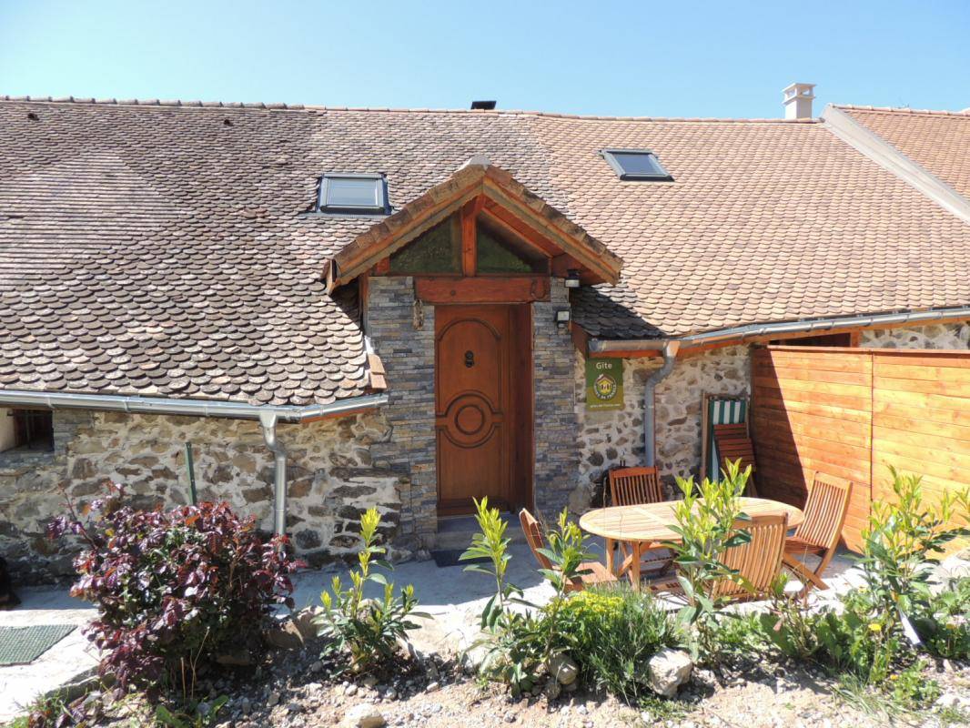 61 m&sup2; G&icirc;te 2 Schlafzimmer 4 G&auml;ste