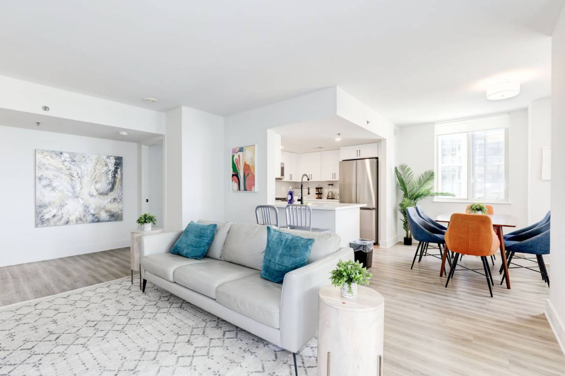 139 M² Apartment ∙ 2 Bedrooms ∙ 6 Guests - Mount Rainier, MD