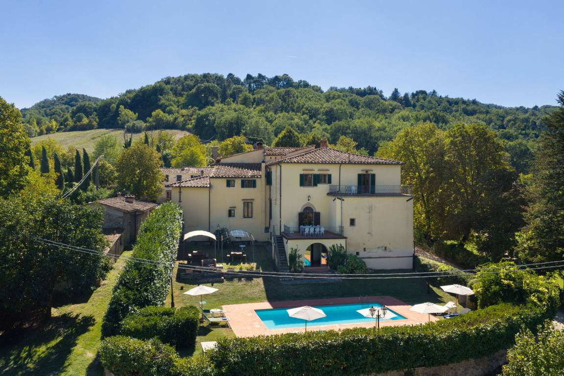 600 m&sup2; Villa 7 Schlafzimmer 14 G&auml;ste