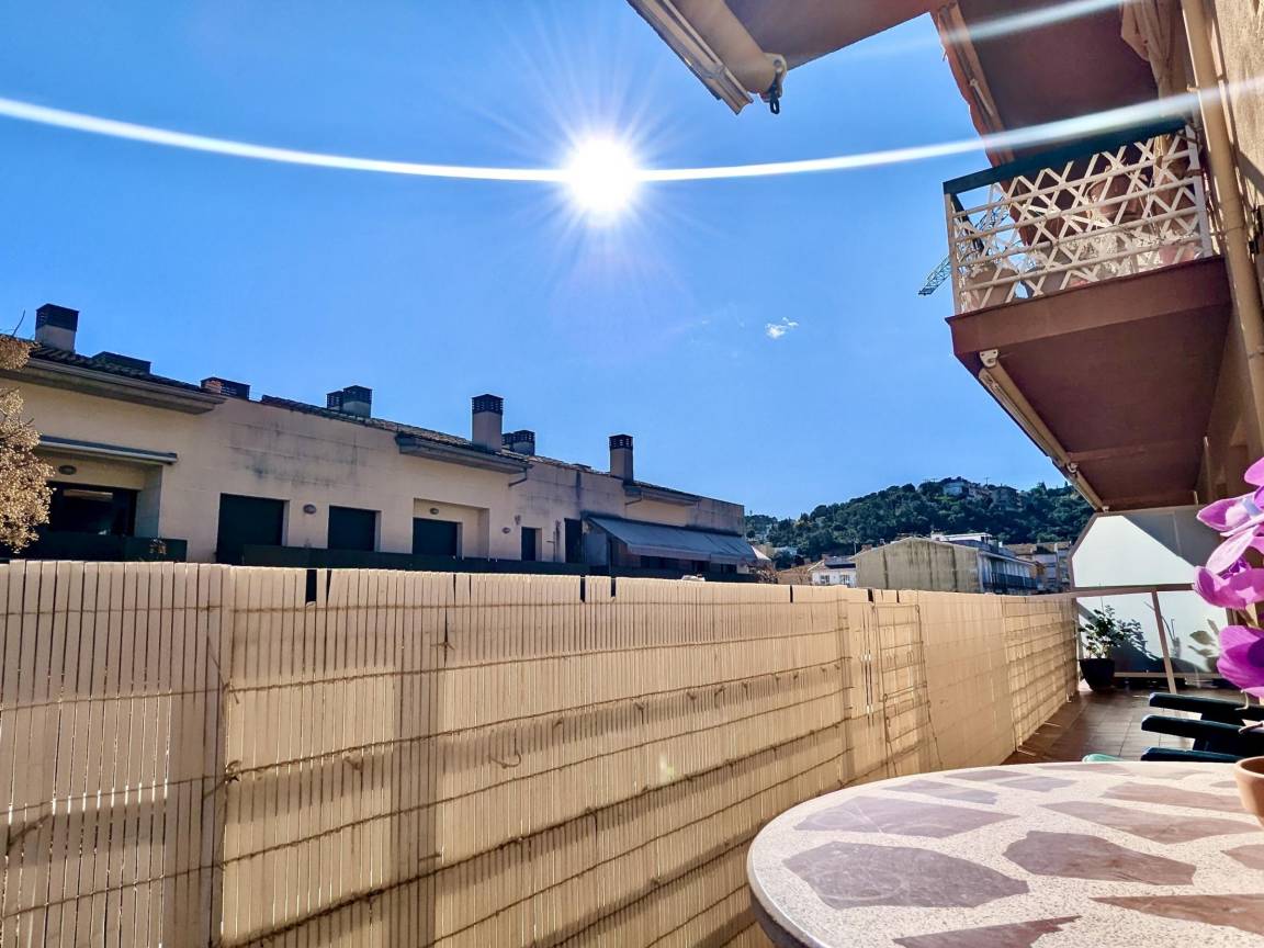 70 M² Apartment ∙ 3 Bedrooms ∙ 5 Guests - Tossa de Mar