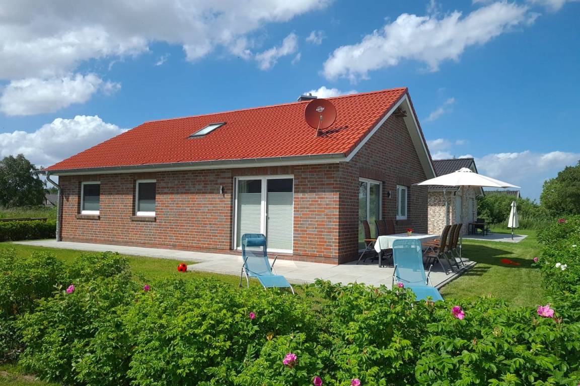 90 M² Maison De Vacances ∙ 3 Chambres ∙ 6 Personnes - Stadland