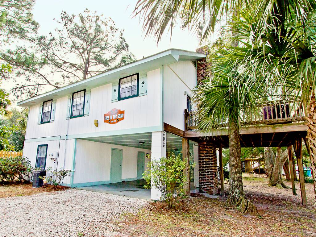 94 M² House ∙ 2 Bedrooms ∙ 6 Guests - Tybee Island, GA